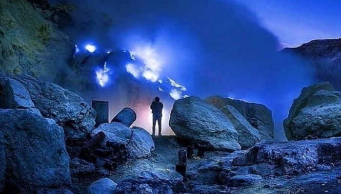 Visiting Indonesia's Blue Fire Volcano, Kawah Ijen