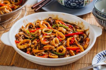 The Other Meaning of "Stir-Fried Squid" in Chinese
