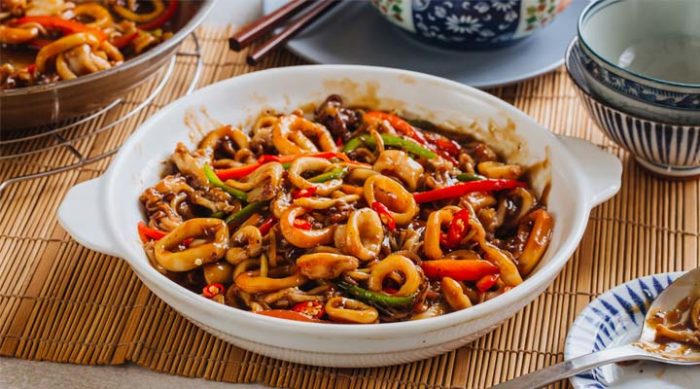 The Other Meaning of "Stir-Fried Squid" in Chinese